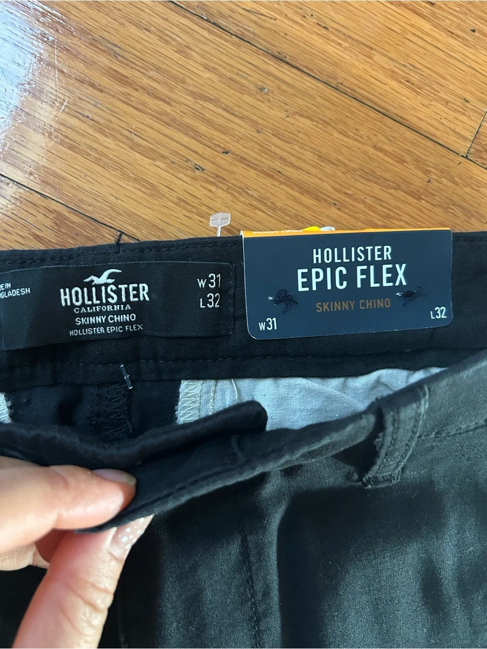 NWT Hollister Men's Black Epic Flex skinny chino Pants size 31x32
